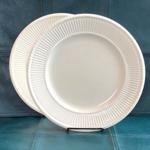 Set of 2 Wedgwood Plates Edme Vintage
